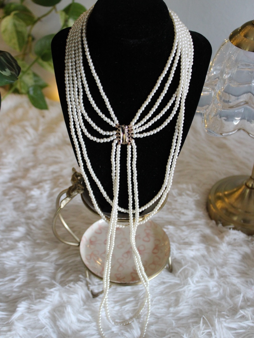 Anthropologie Multi-Strand Faux Pearl Statement Necklace NWT - Picture 10 of 15